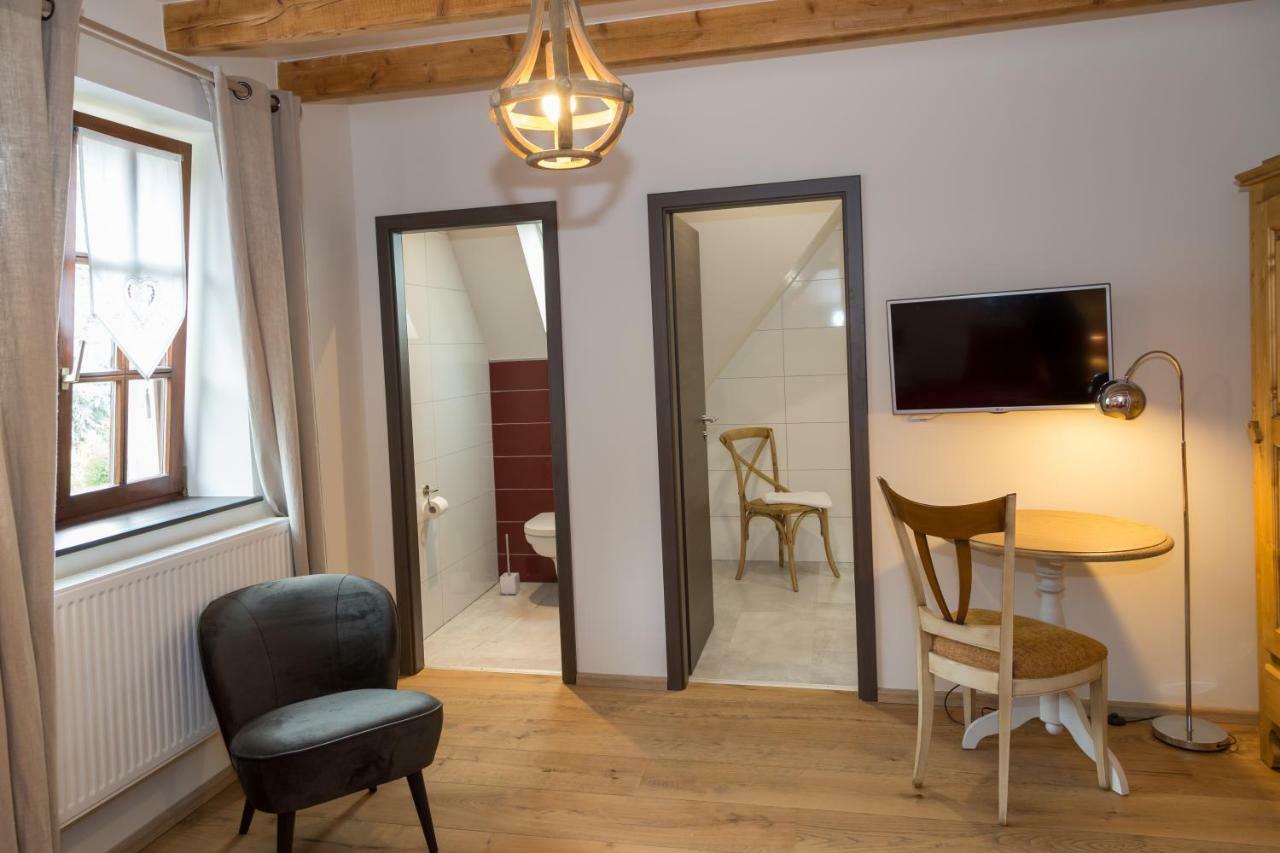 Les Chambres Chez Christine Ottrott Eksteriør billede