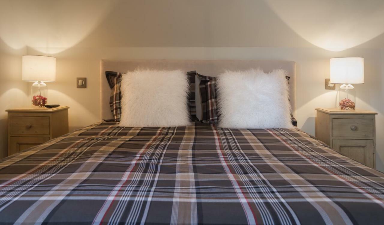 Les Chambres Chez Christine Ottrott Eksteriør billede