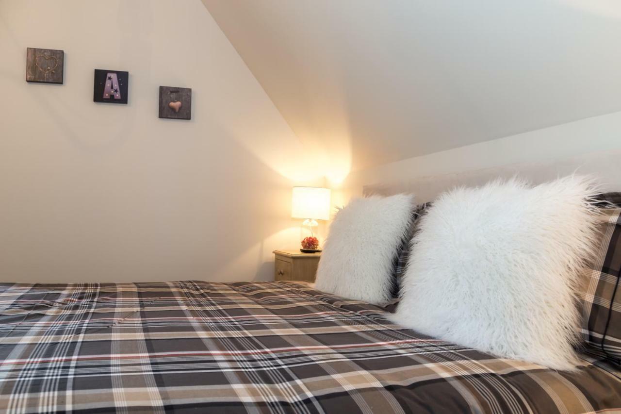 Les Chambres Chez Christine Ottrott Eksteriør billede